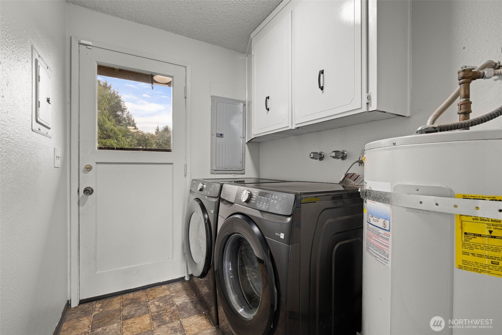 1209 Dundee Drive , Cosmopolis, WA 98537