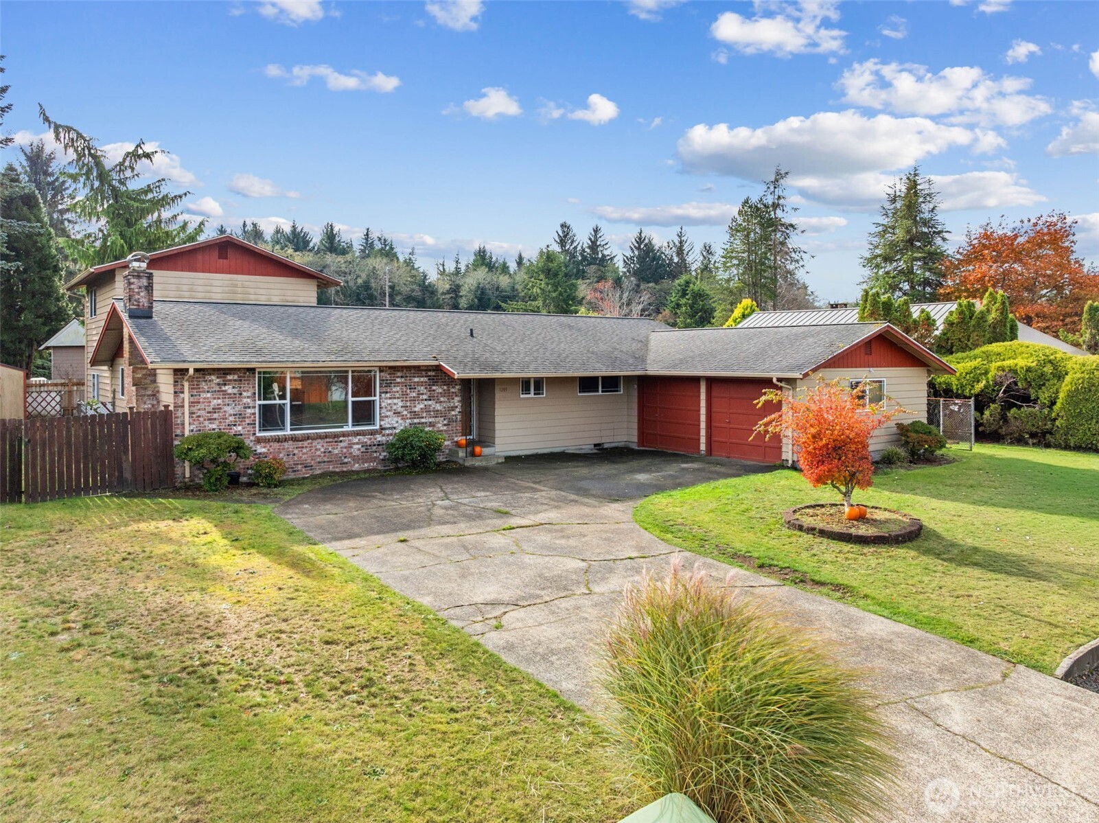 1209 Dundee Drive , Cosmopolis, WA 98537