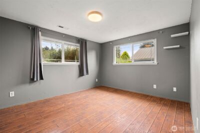 1209 Dundee Drive , Cosmopolis, WA 98537 - Photo 6