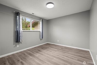 1209 Dundee Drive , Cosmopolis, WA 98537 - Photo 8