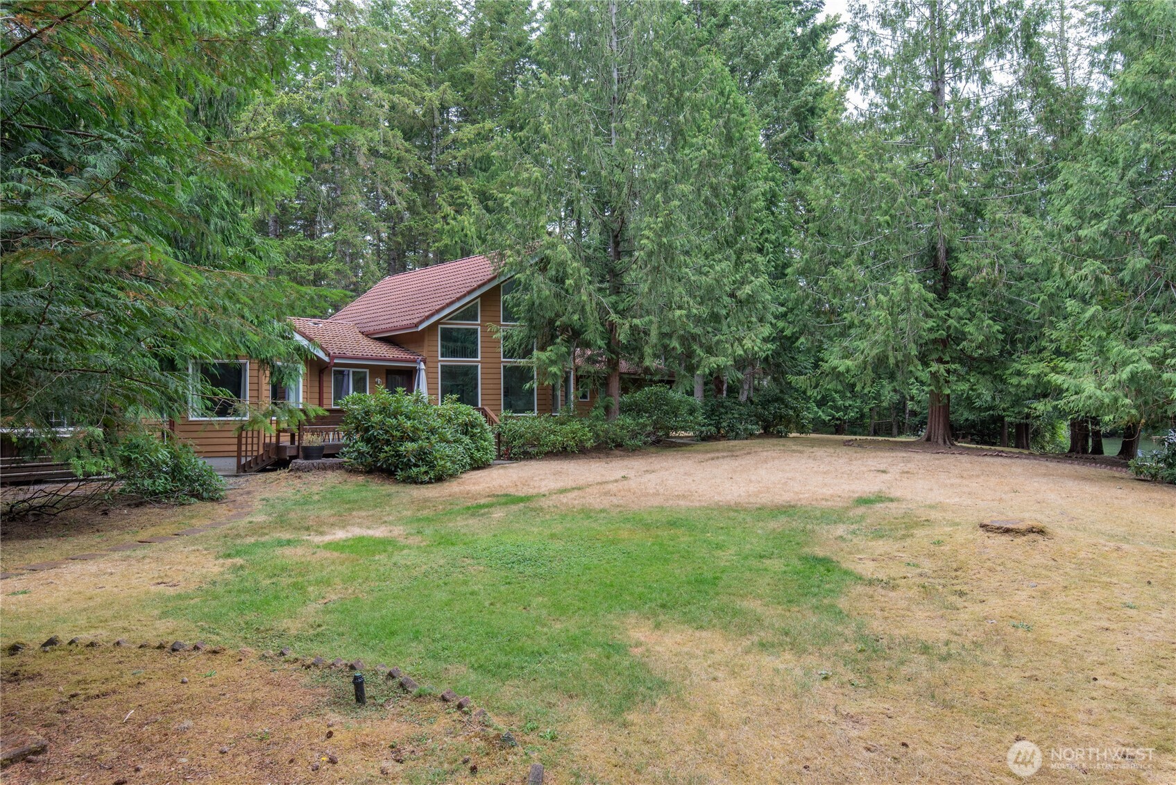 41 E Westlake Place , Allyn, WA 98524