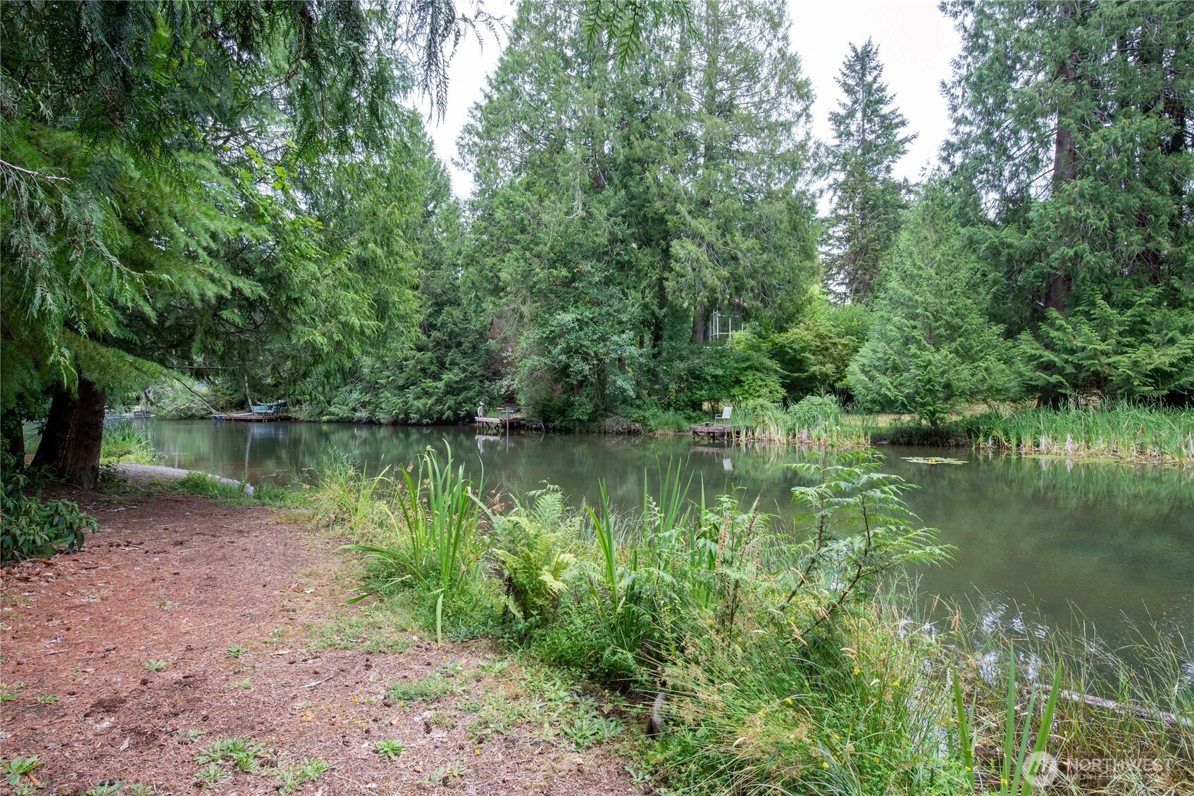 41 E Westlake Place , Allyn, WA 98524