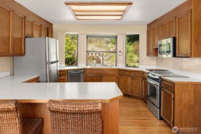 6625 Cromwell Beach Drive NW, Gig Harbor, WA 98335-7513 - Photo 12