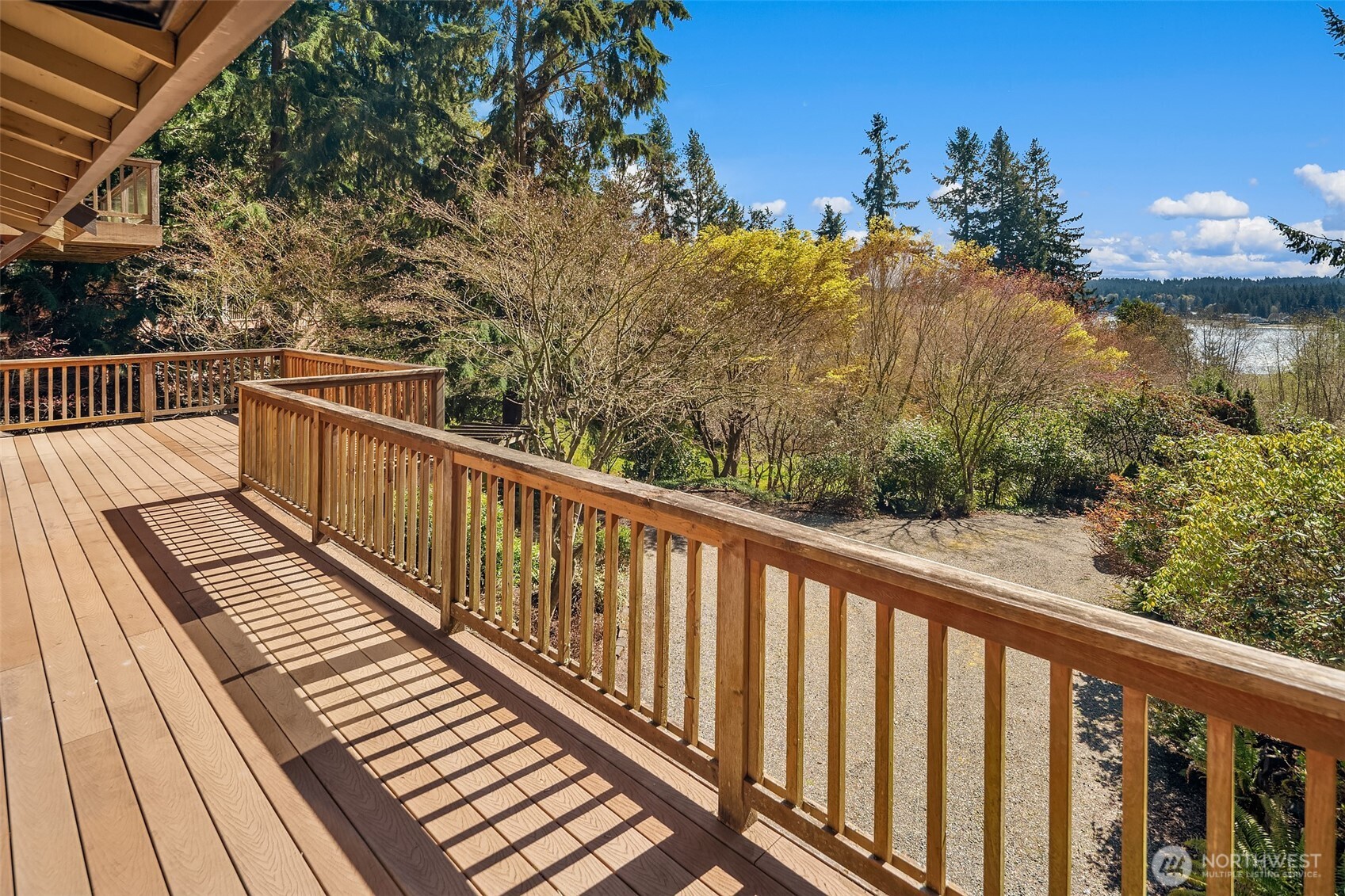 6625 Cromwell Beach Drive NW, Gig Harbor, WA 98335-7513