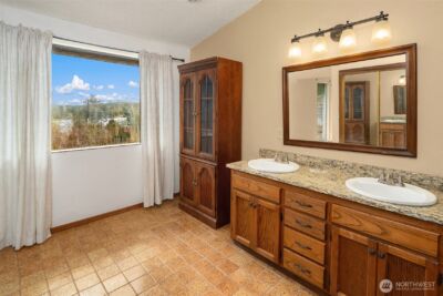 6625 Cromwell Beach Drive NW, Gig Harbor, WA 98335-7513 - Photo 17