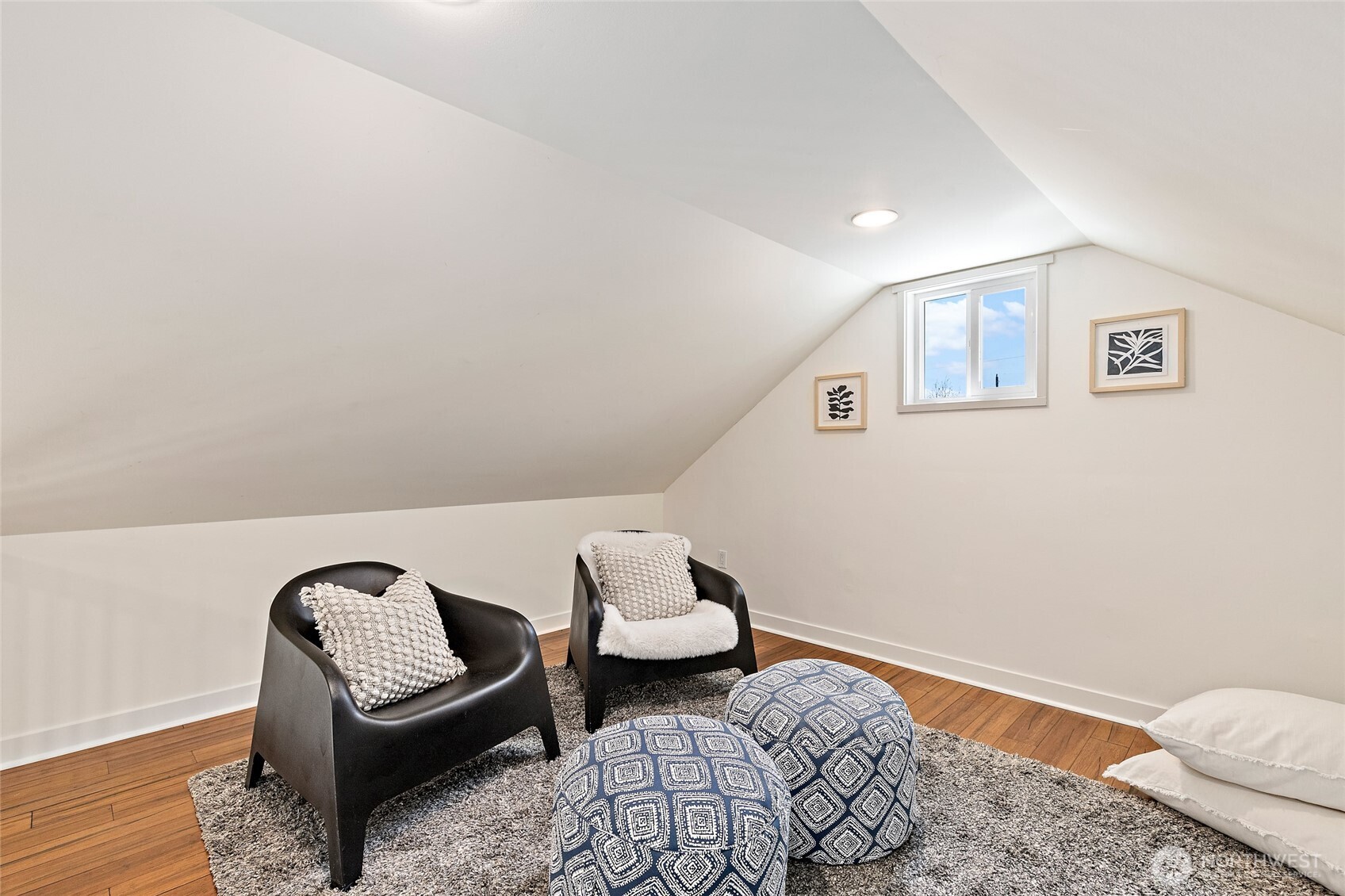 3019 Garlough Avenue SW, Seattle, WA 98116