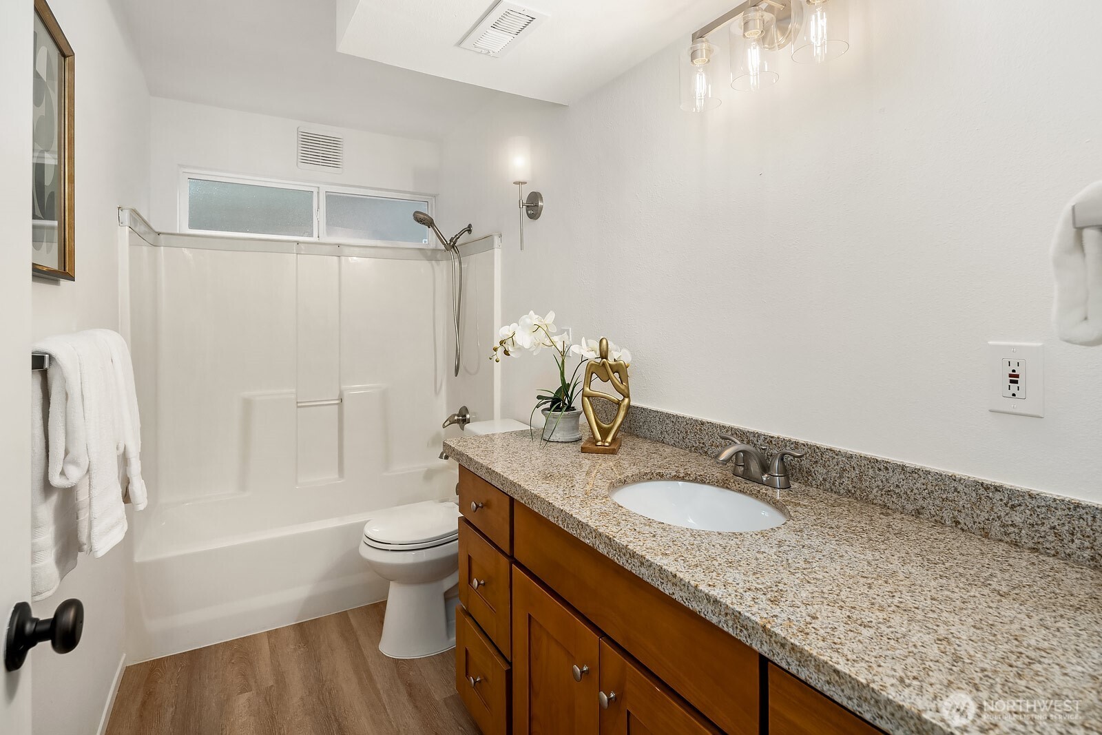 3023 255th Avenue SE, Sammamish, WA 98075