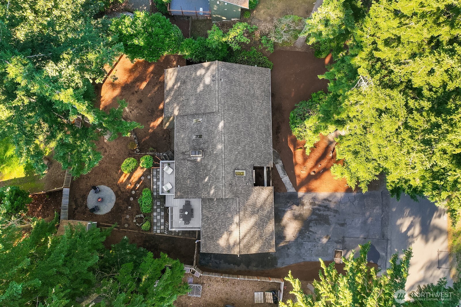 3023 255th Avenue SE, Sammamish, WA 98075