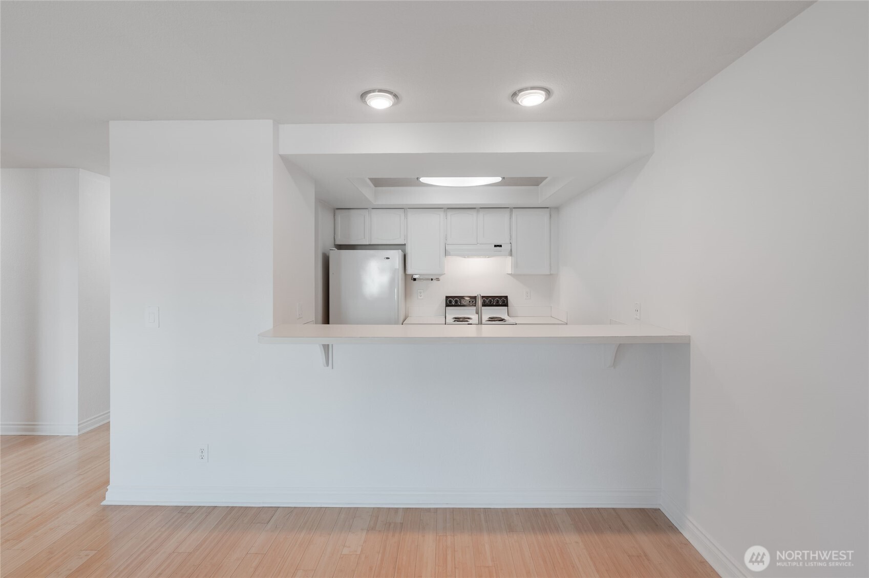 6055 35th Avenue SW #308, Seattle, WA 98126-3051