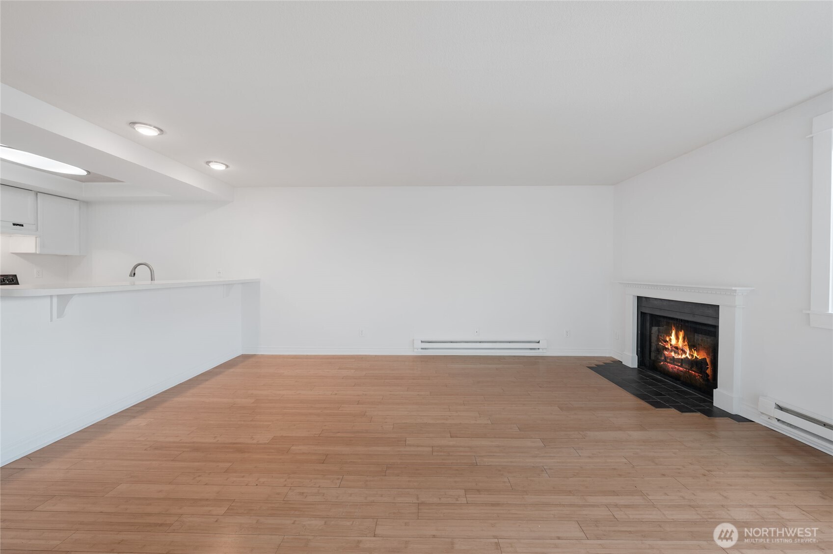 6055 35th Avenue SW #308, Seattle, WA 98126-3051