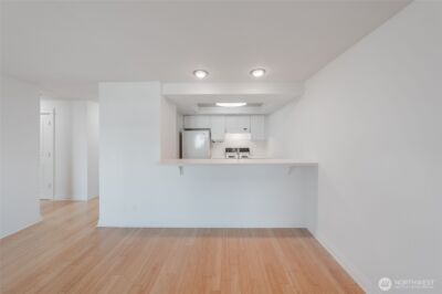 6055 35th Avenue SW #308, Seattle, WA 98126-3051 - Photo 22