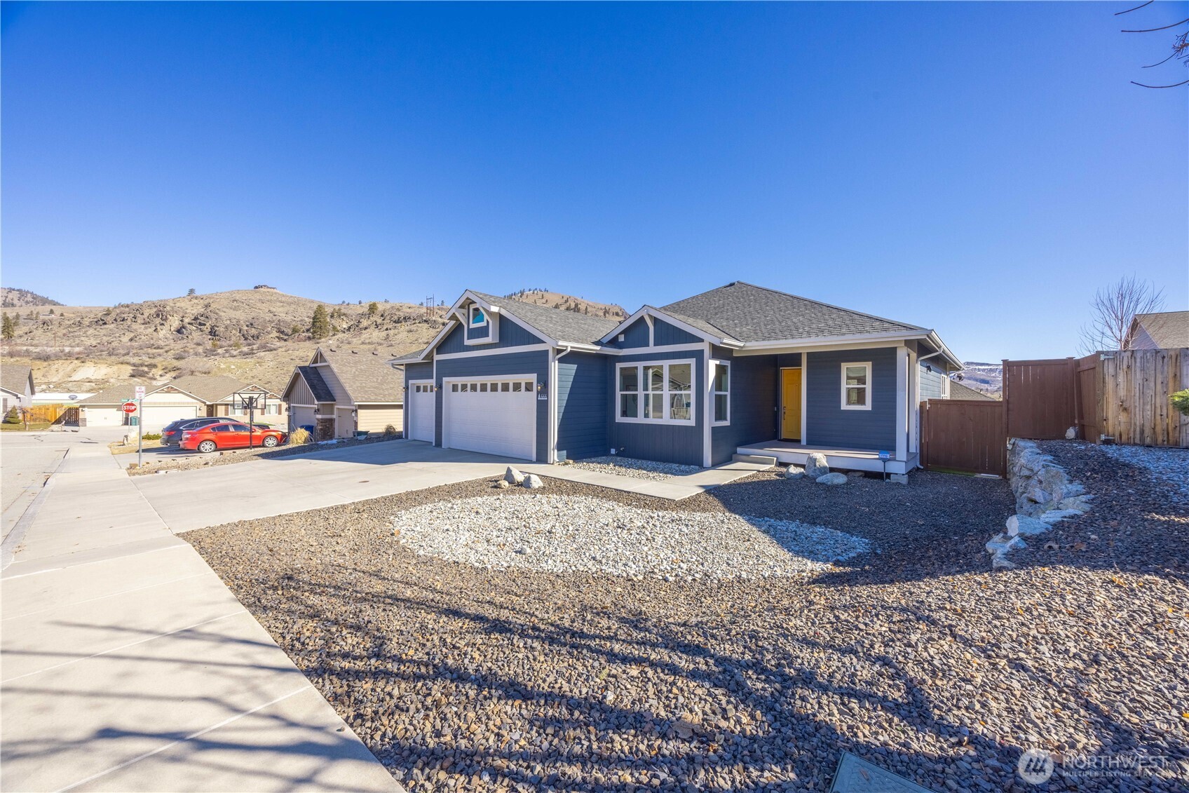 444 Hilltop Place , Chelan, WA 98816