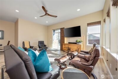 444 Hilltop Place , Chelan, WA 98816 - Photo 9