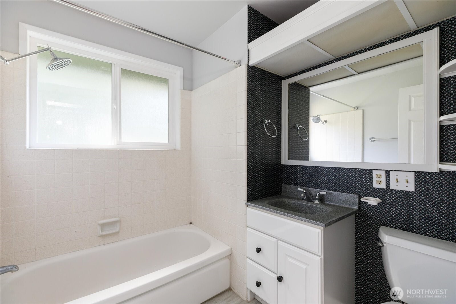 5443 Pleasant View Lane , Freeland, WA 98249