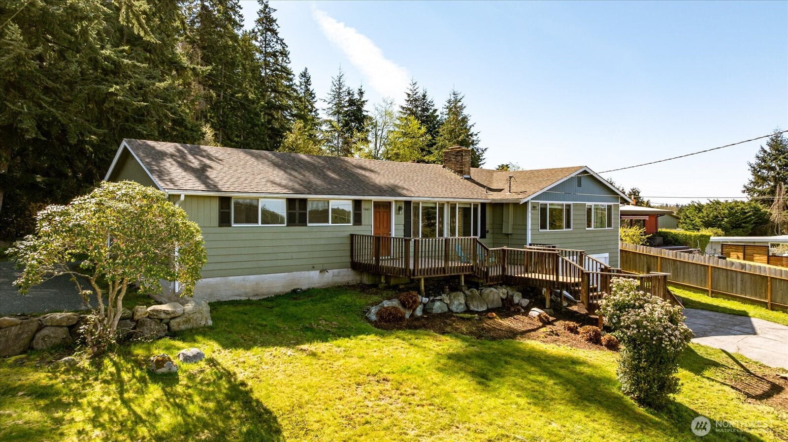 5443 Pleasant View Lane , Freeland, WA 98249