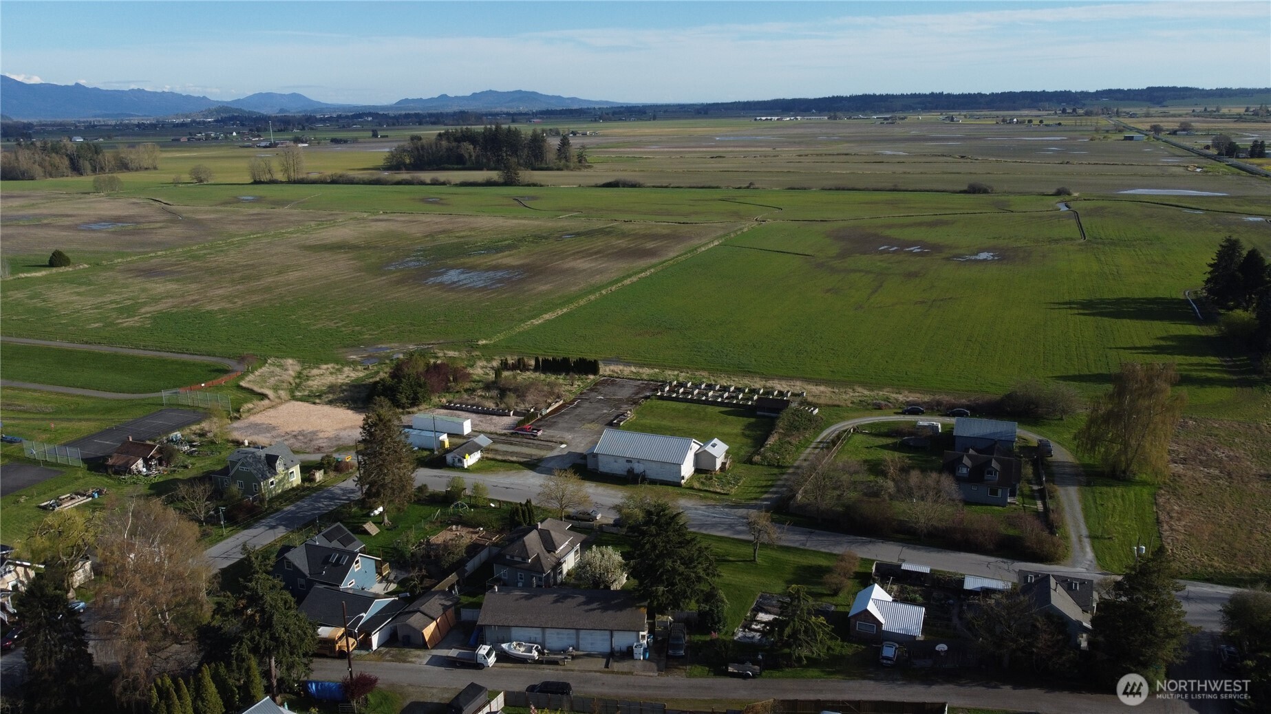 14075 Mactaggart Avenue , Edison, WA 98232