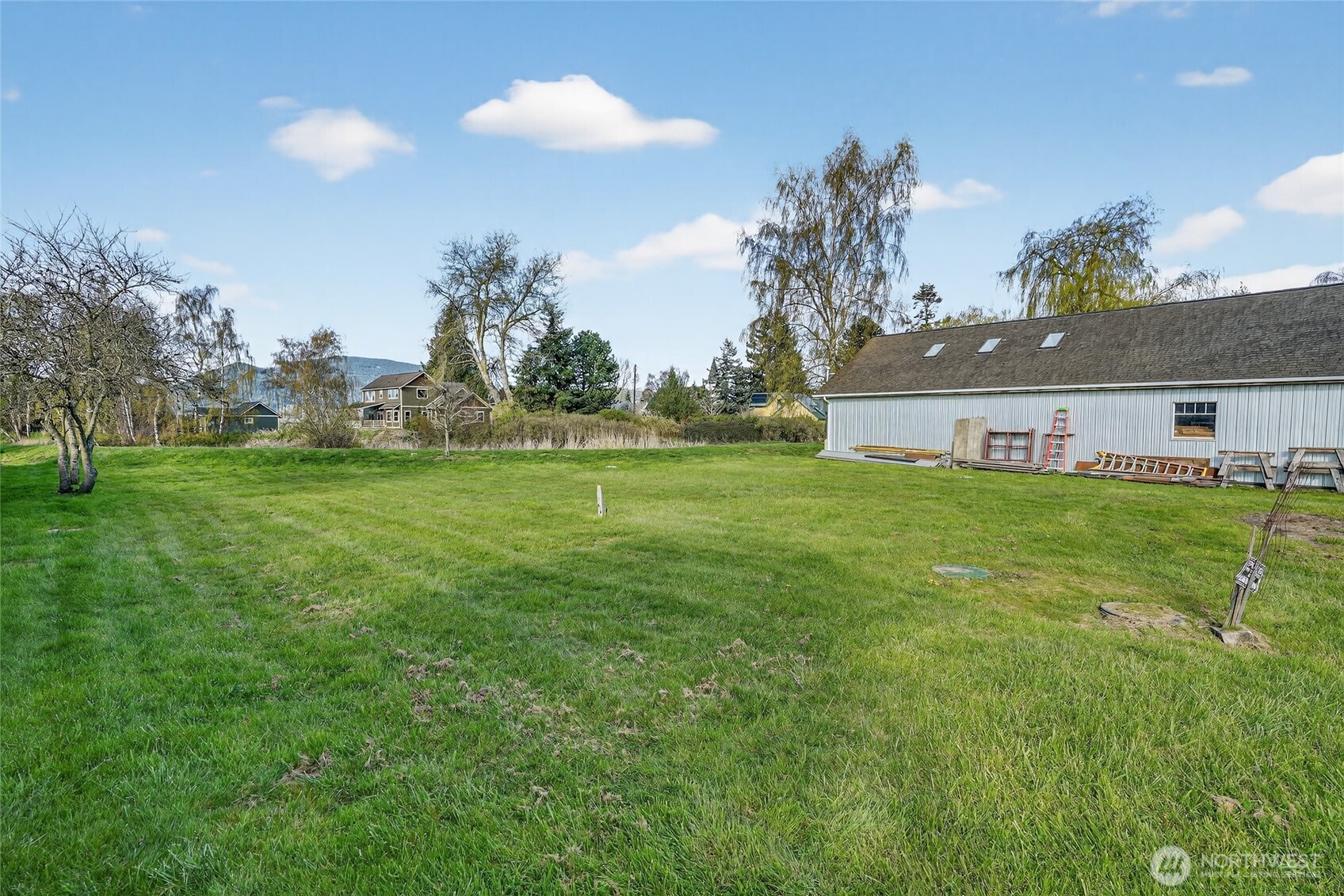 14075 Mactaggart Avenue , Edison, WA 98232