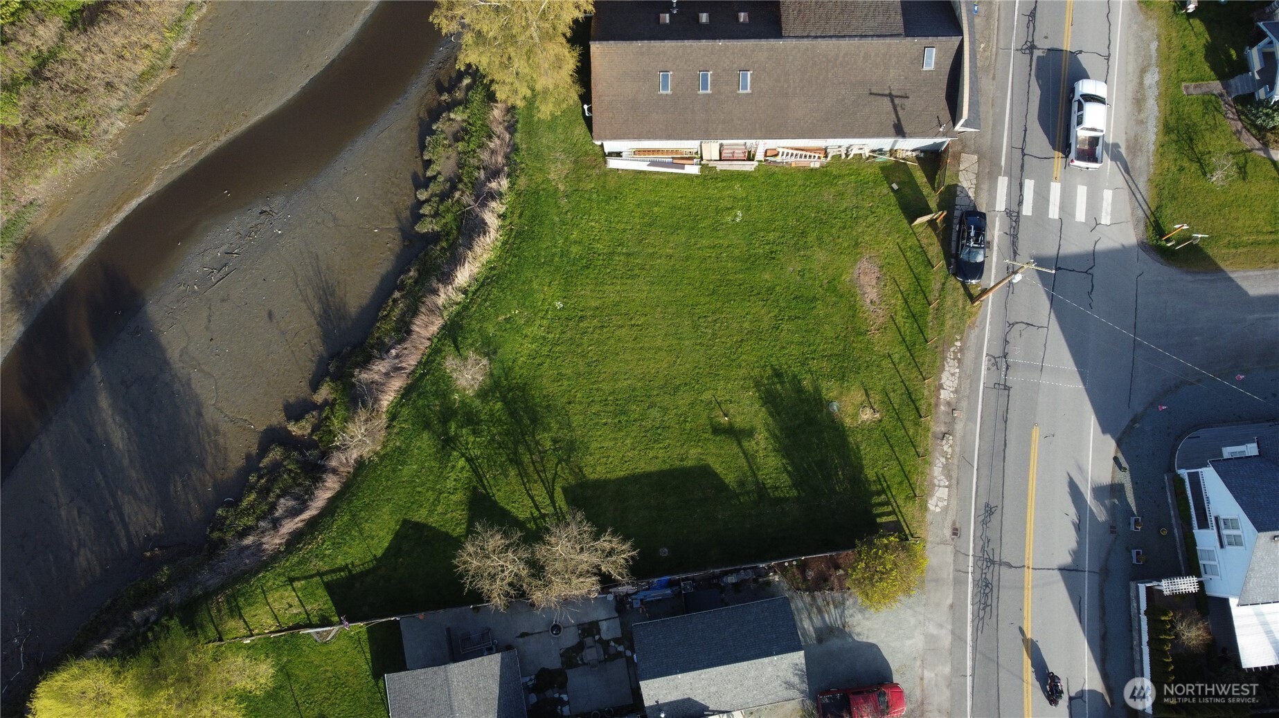 14075 Mactaggart Avenue , Edison, WA 98232