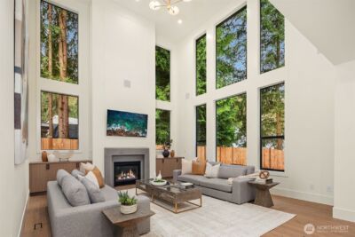 4241 145th Avenue SE, Bellevue, WA 98006 - Photo 2