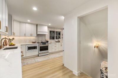 306 NW 45th Street , Seattle, WA 98107 - Photo 17