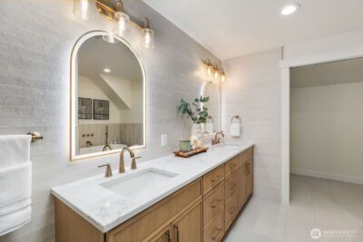 306 NW 45th Street , Seattle, WA 98107 - Photo 24