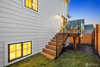 306 NW 45th Street , Seattle, WA 98107 - Photo 38