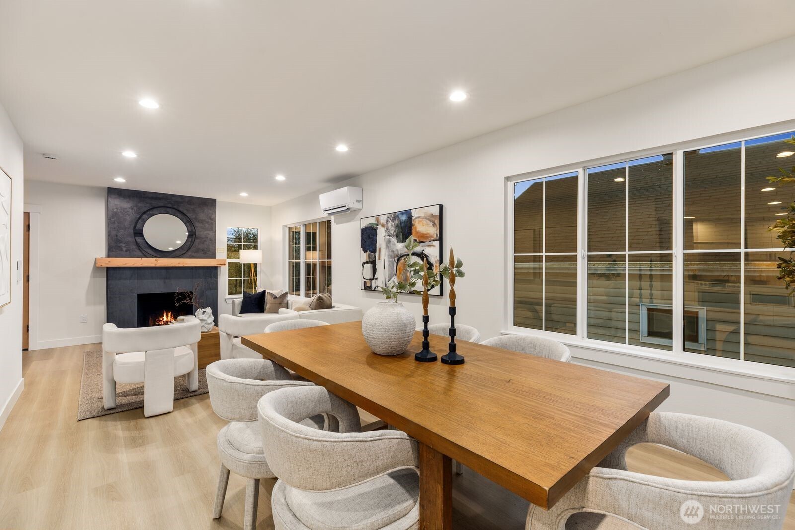 306 NW 45th Street , Seattle, WA 98107