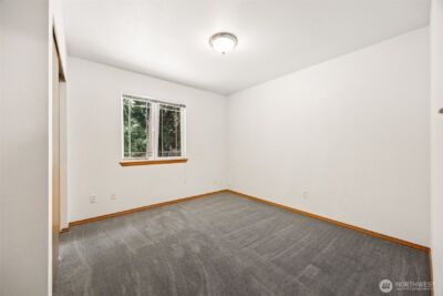18210 Park Lane SE, Yelm, WA 98597 - Photo 16