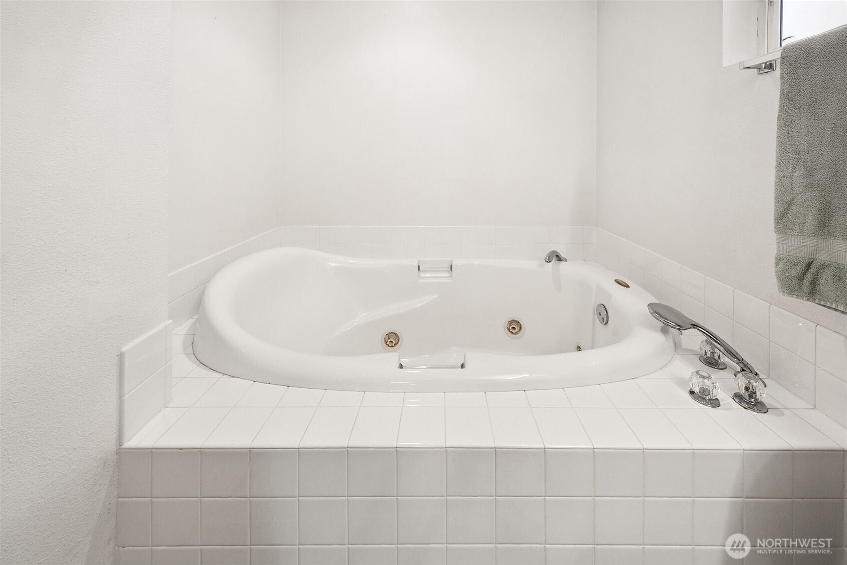 18210 Park Lane SE, Yelm, WA 98597