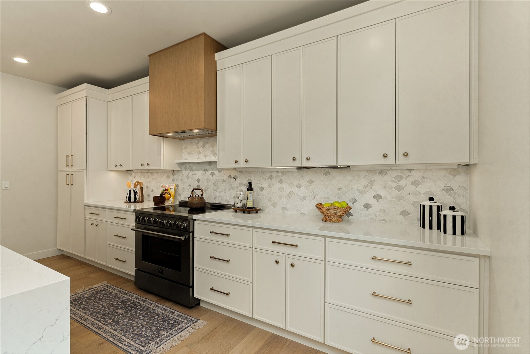 1303 Maine Court , Milton, WA 98354