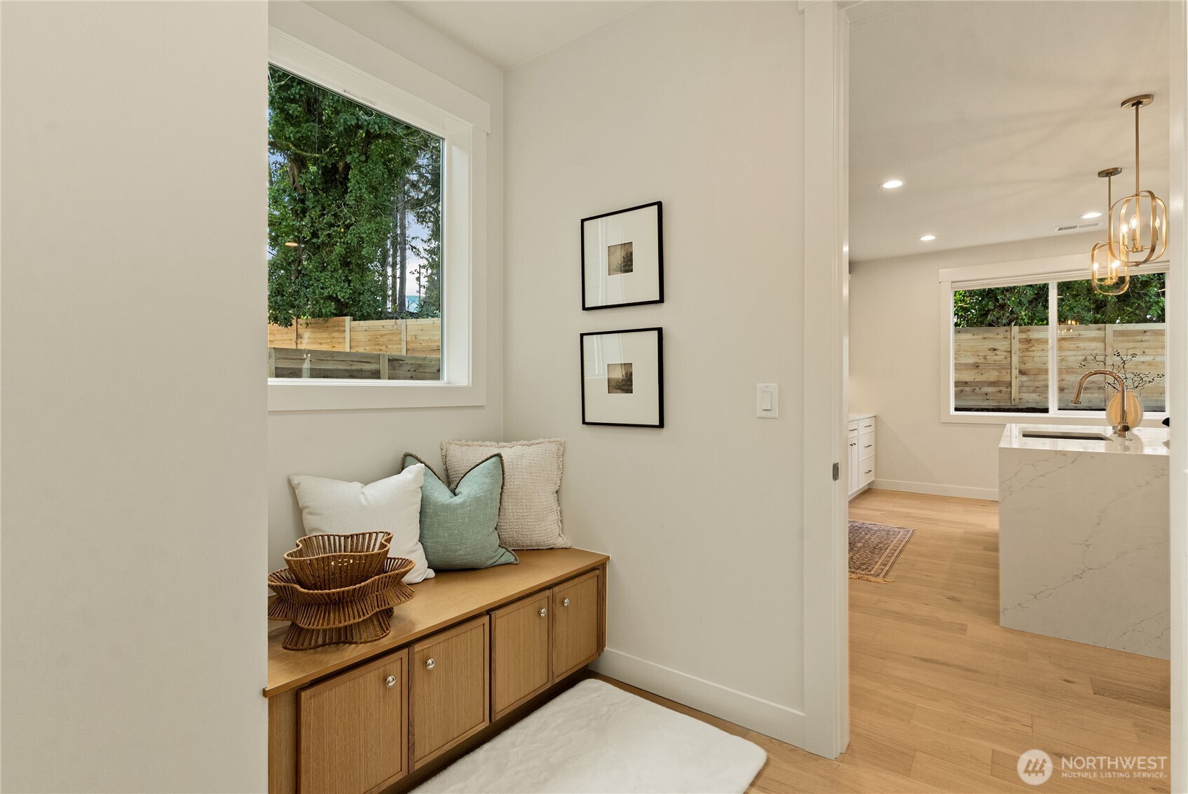 1303 Maine Court , Milton, WA 98354