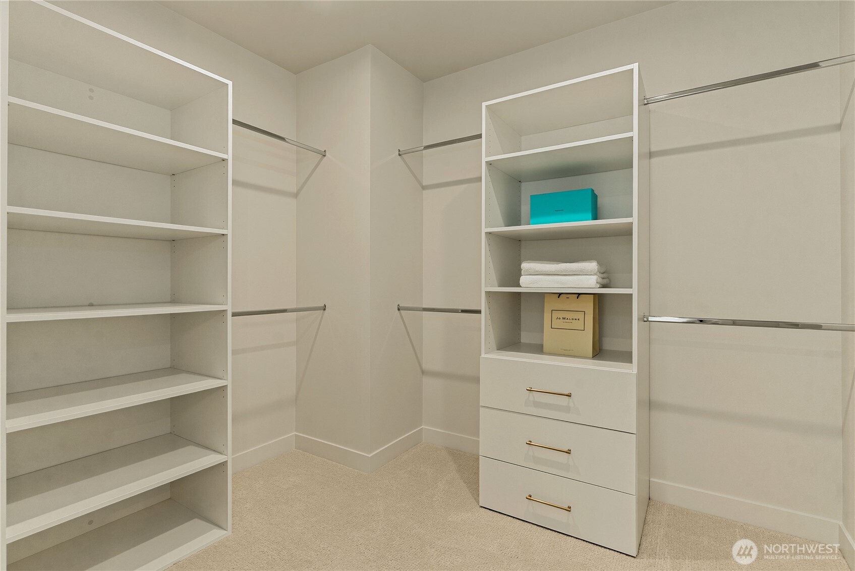 1303 Maine Court , Milton, WA 98354