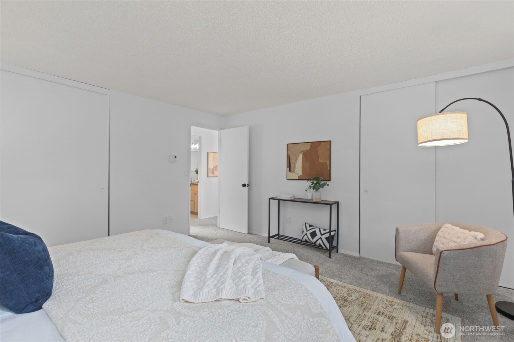1717 150th Avenue SE #1, Bellevue, WA 98007