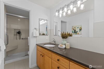 1717 150th Avenue SE #1, Bellevue, WA 98007 - Photo 15