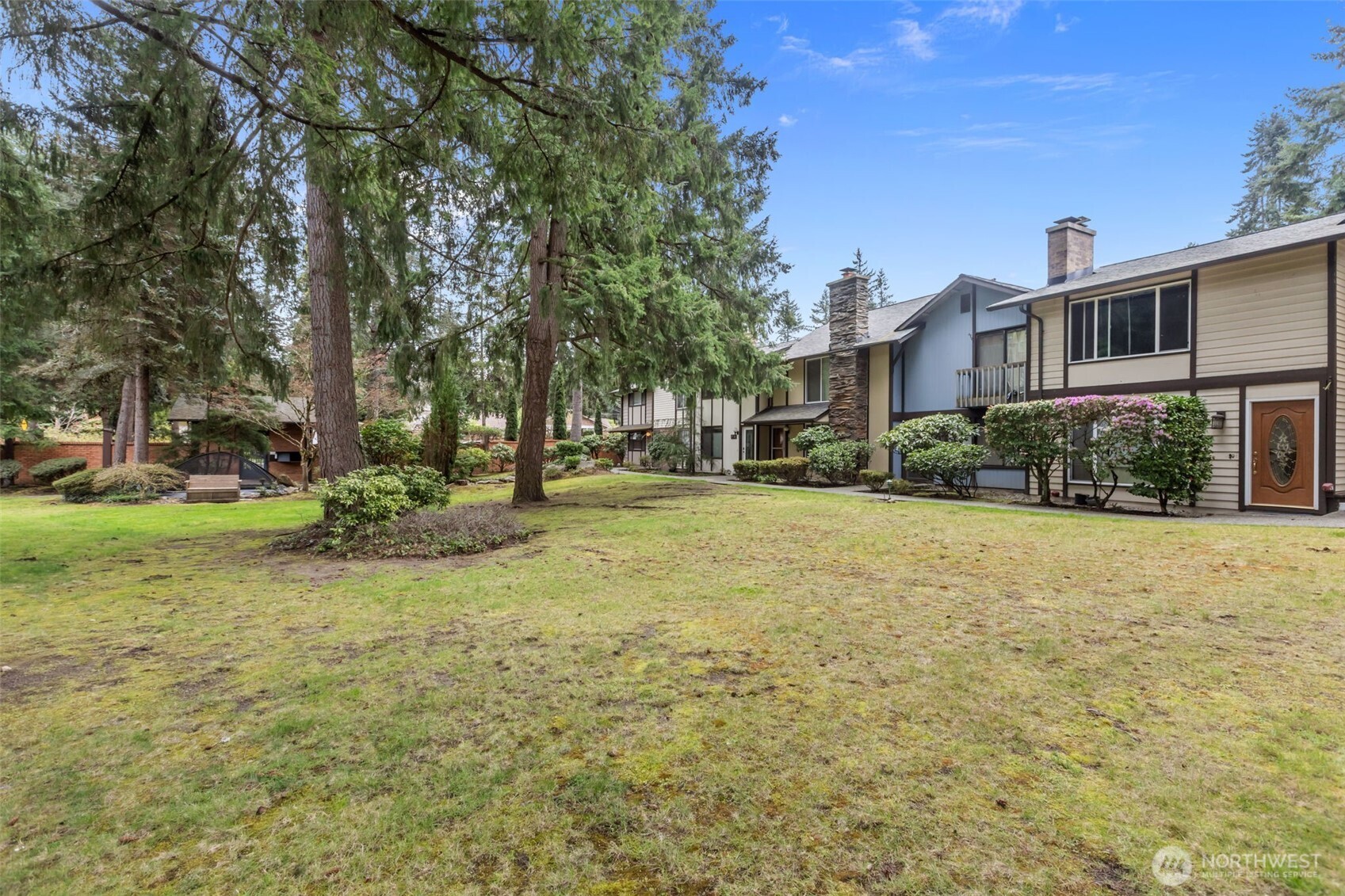 1717 150th Avenue SE #1, Bellevue, WA 98007