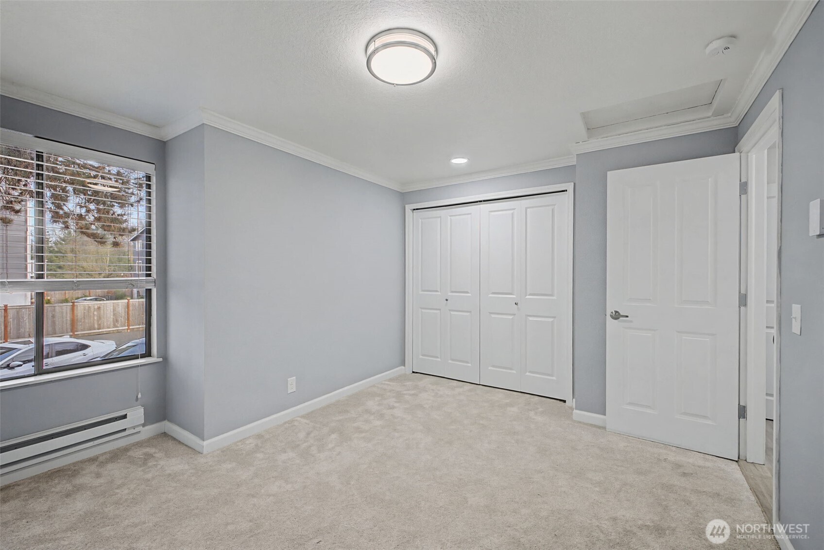 8013 NE 177th Ct #402, Kenmore, WA 98028