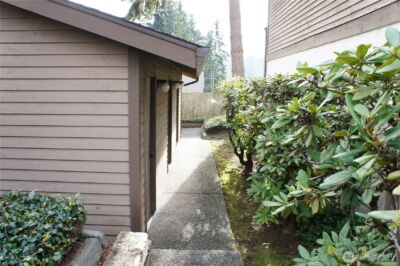 8013 NE 177th Ct #402, Kenmore, WA 98028 - Photo 19