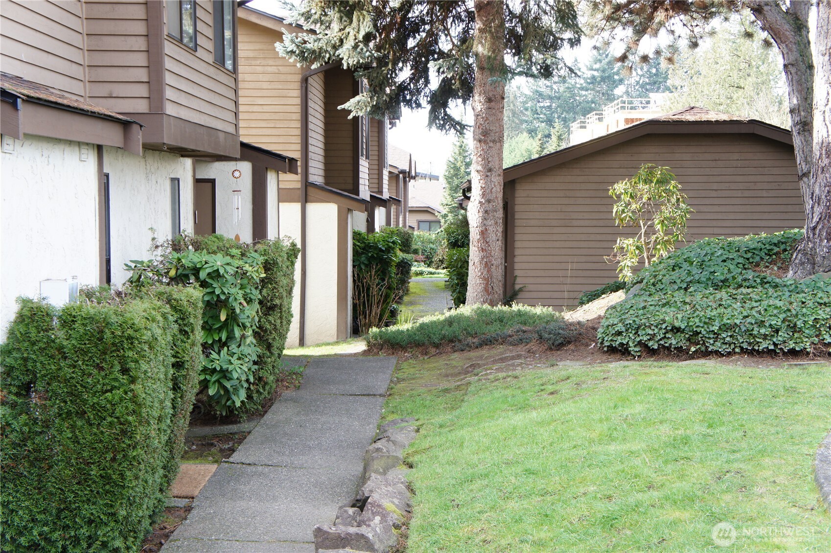 8013 NE 177th Ct #402, Kenmore, WA 98028