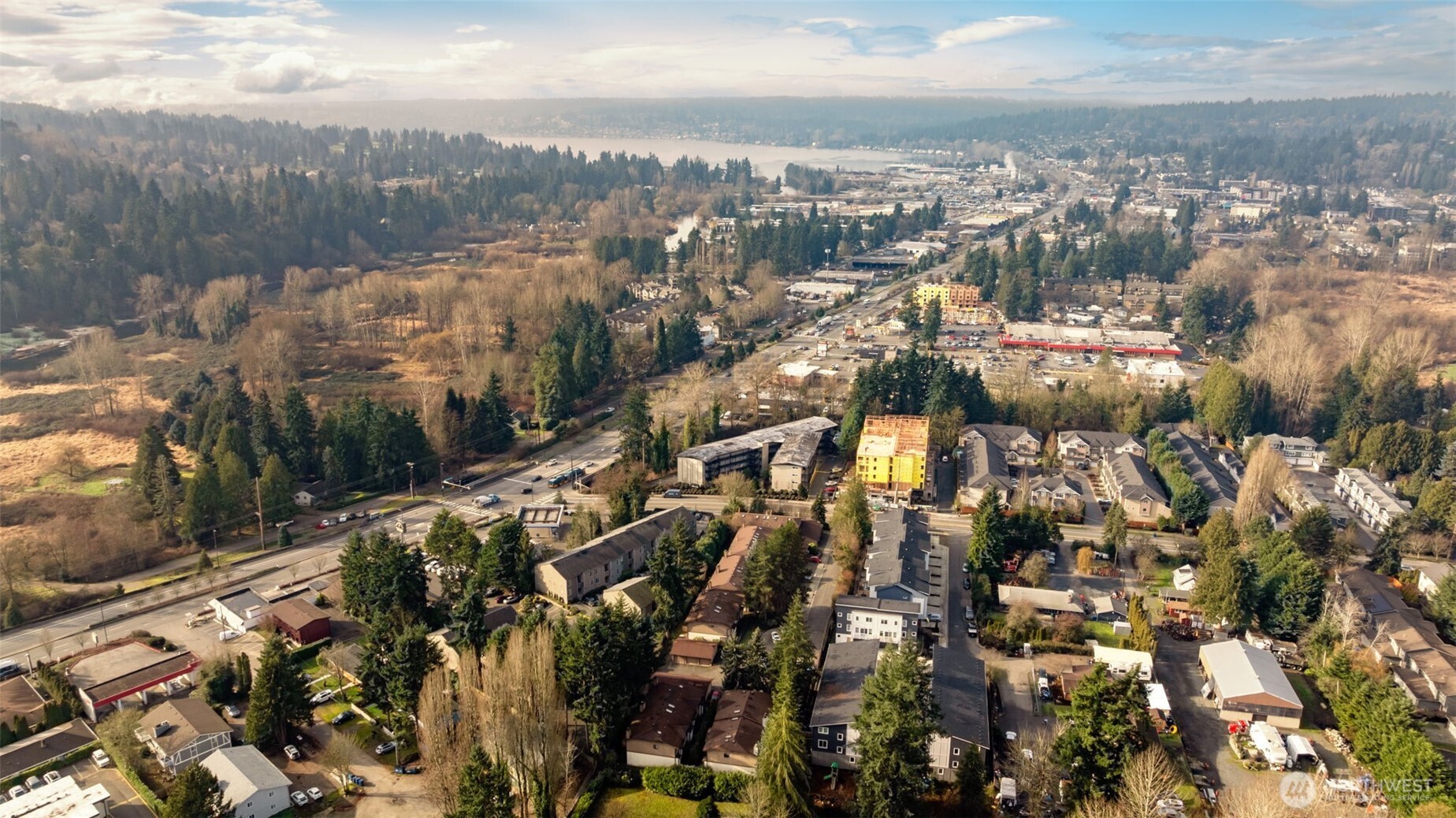 8013 NE 177th Ct #402, Kenmore, WA 98028