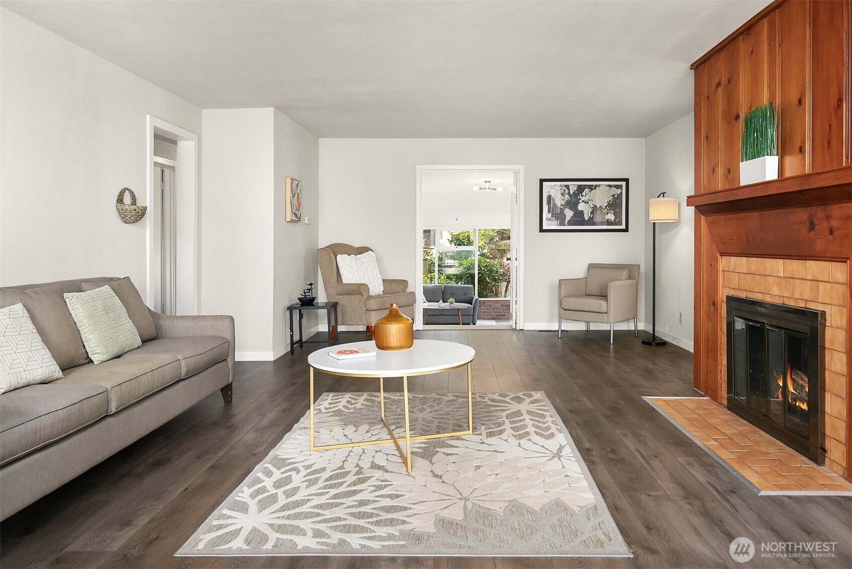 321 6th Avenue S, Kirkland, WA 98033