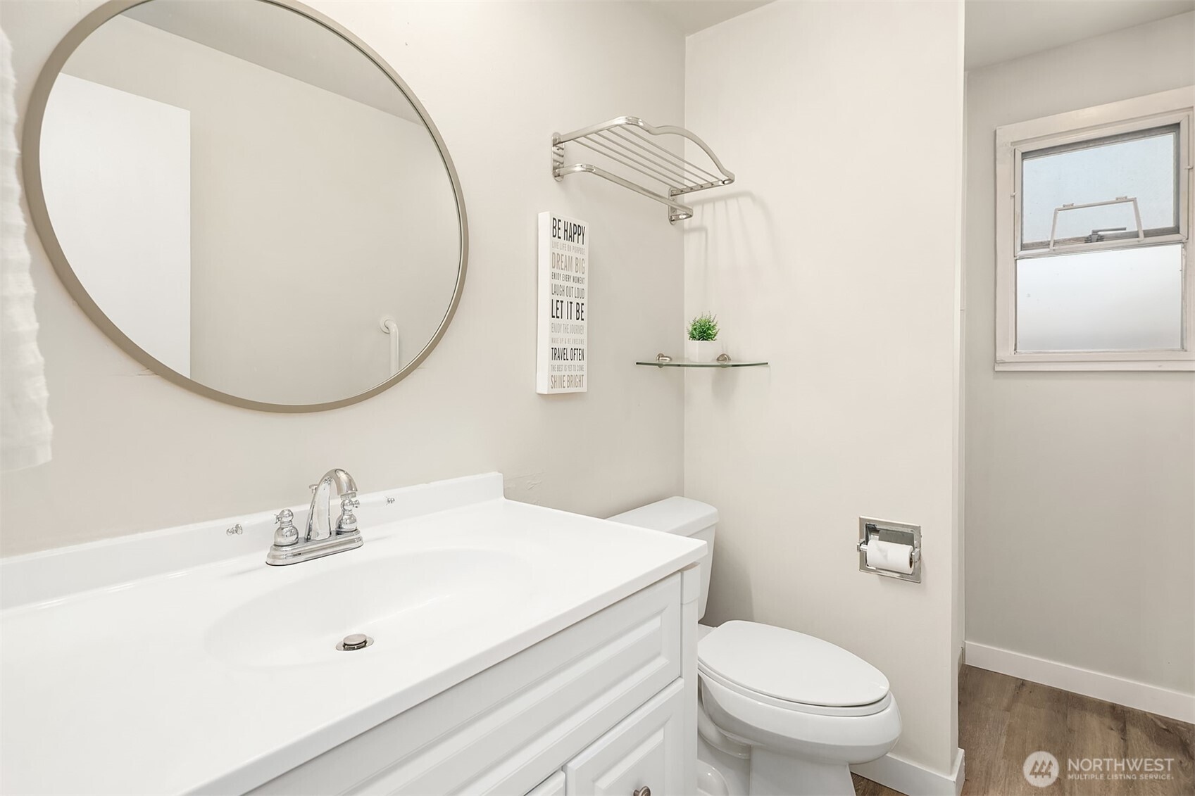 321 6th Avenue S, Kirkland, WA 98033
