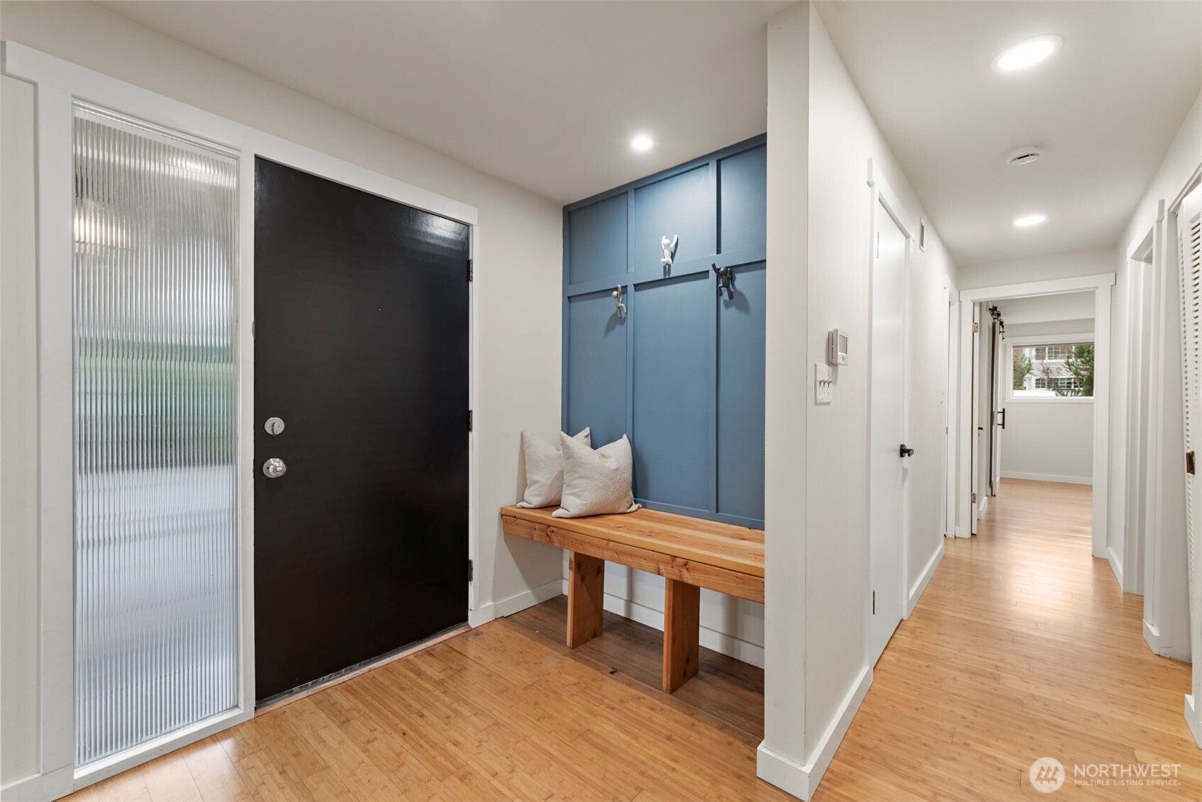 16127 SE 5th Street , Bellevue, WA 98008