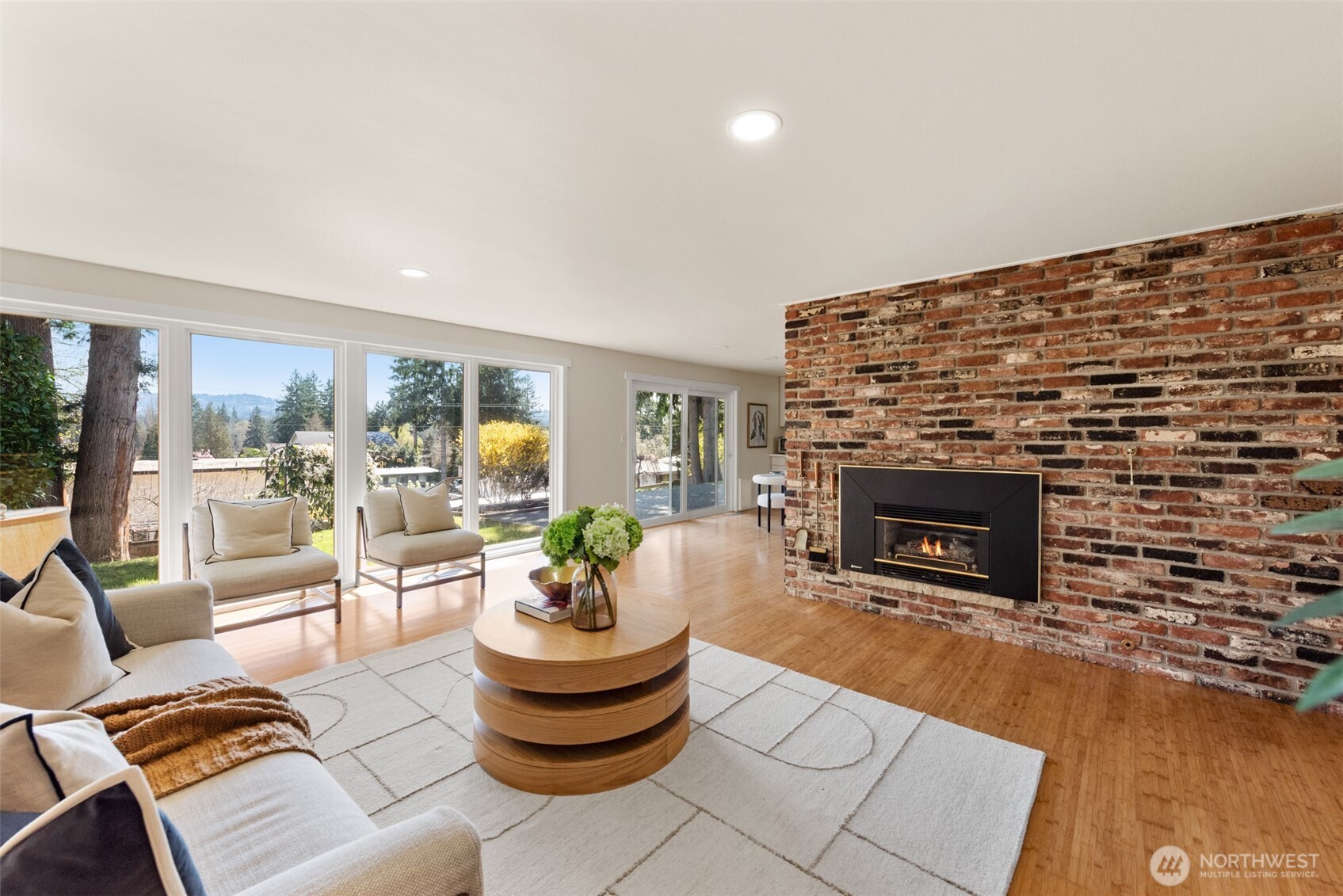 16127 SE 5th Street , Bellevue, WA 98008
