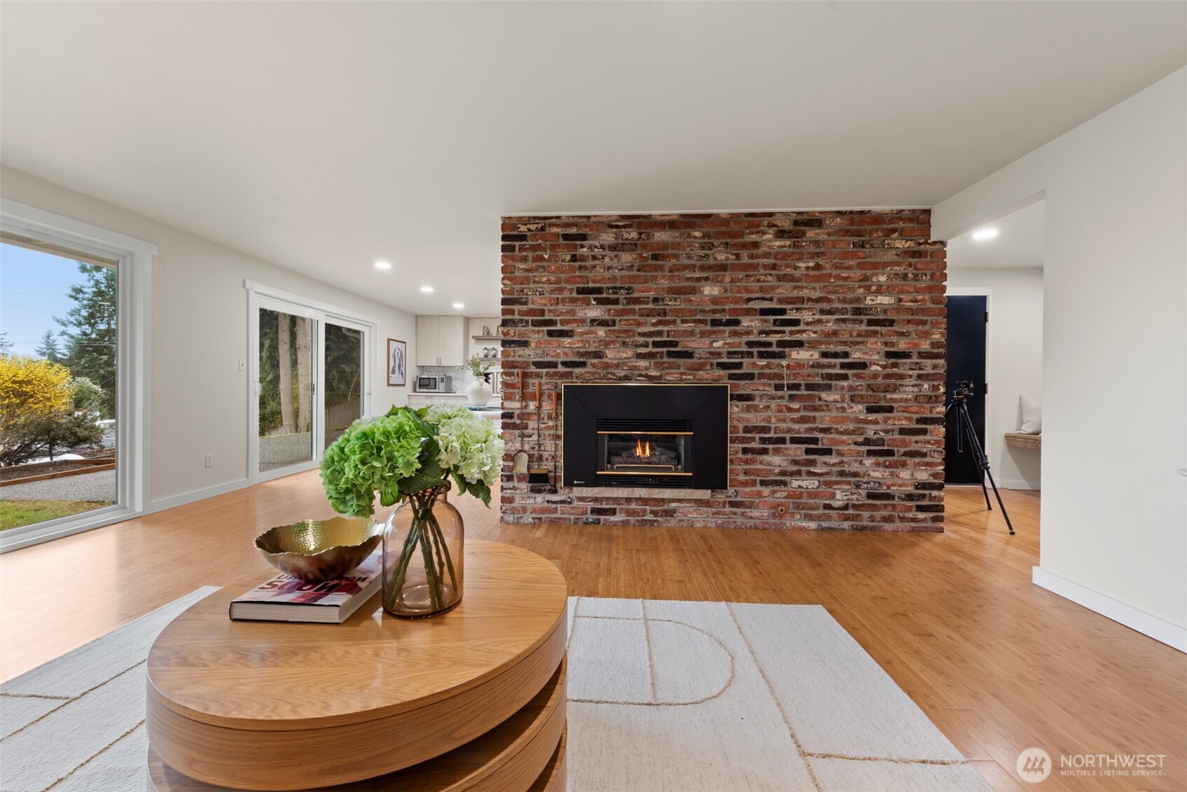 16127 SE 5th Street , Bellevue, WA 98008