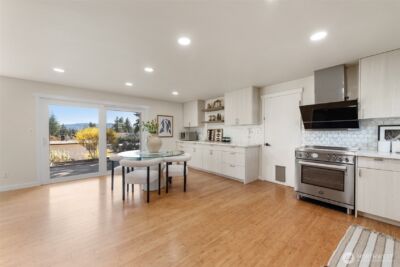 16127 SE 5th Street , Bellevue, WA 98008 - Photo 9