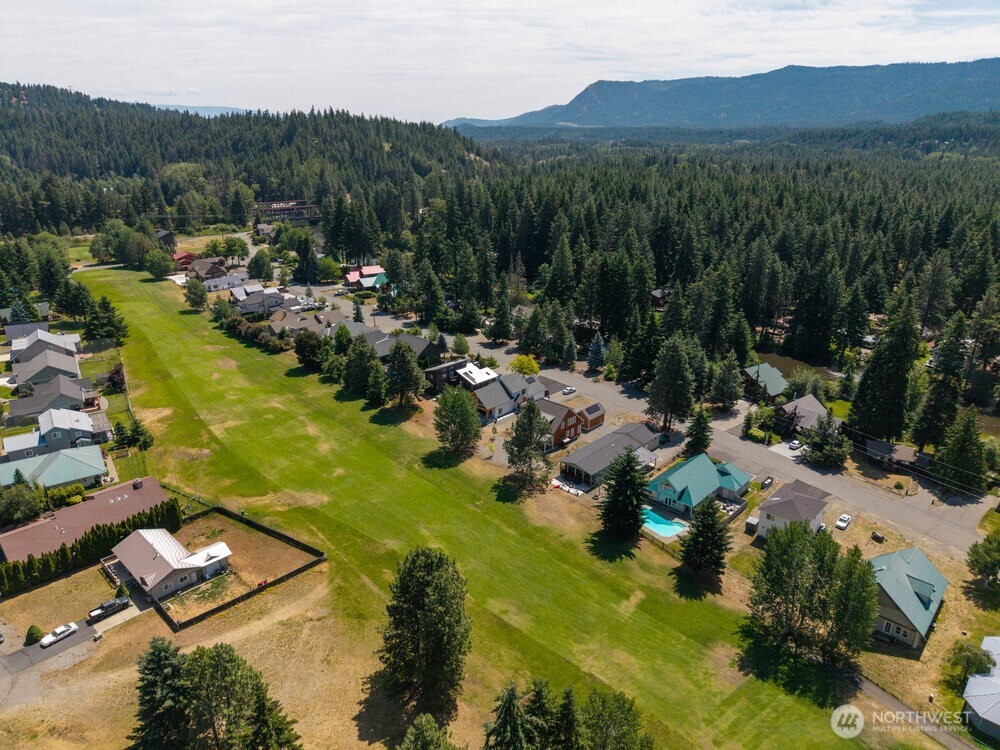 491 Pebble Beach Dr , Cle Elum, WA 98922