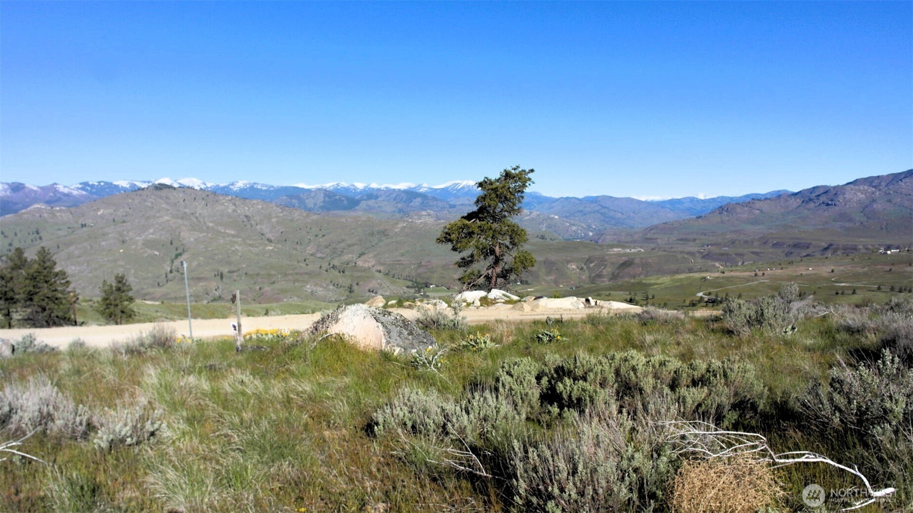 31 Cowboy Road , Methow, WA 98834