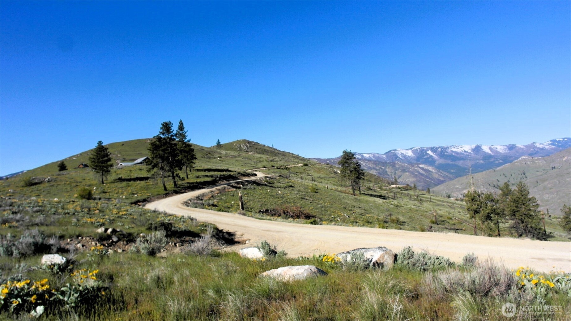 31 Cowboy Road , Methow, WA 98834