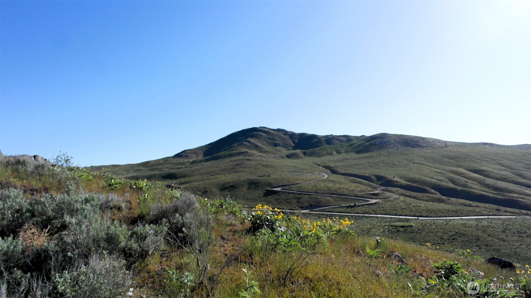 31 Cowboy Road , Methow, WA 98834