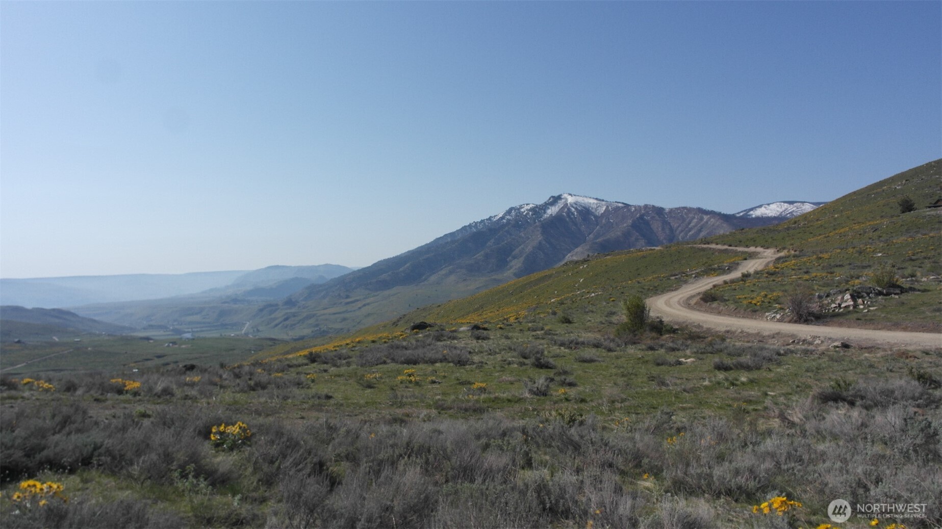 31 Cowboy Road , Methow, WA 98834